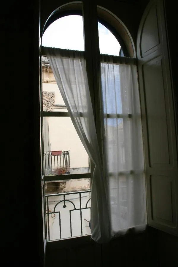 Holiday Home Via Garibaldi Noto Italien